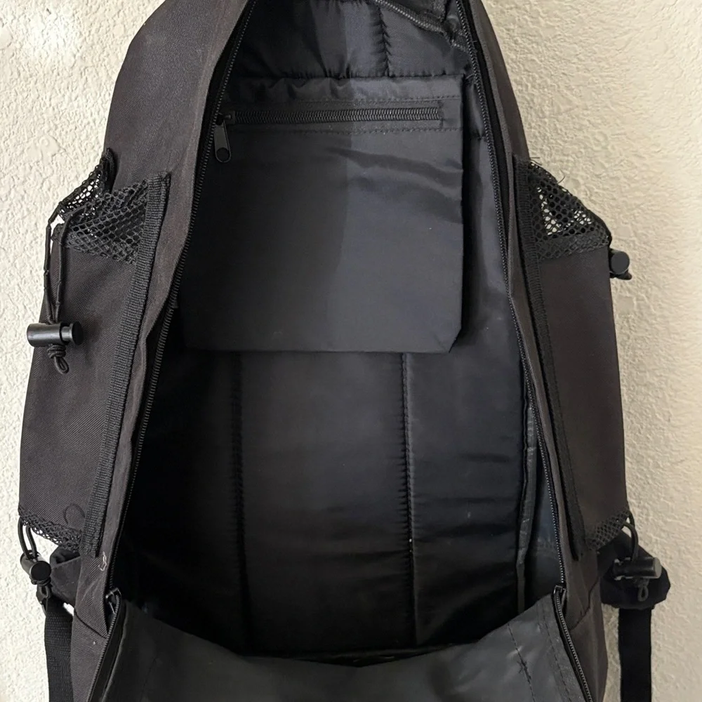 Augusta Sportswear Black Backpack - Picture 5 of 8